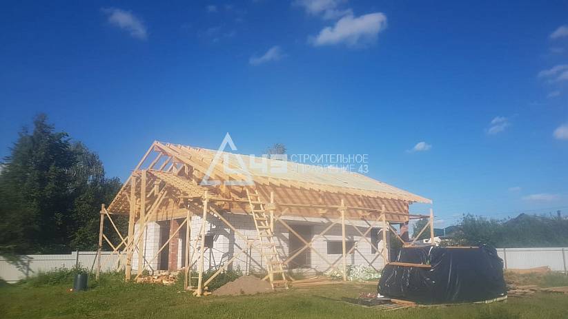 Building a house in Krasnokamsk